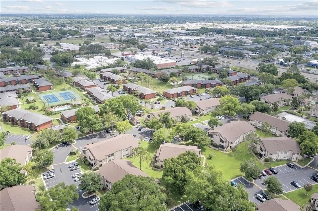 待售: $162,000 (1 贝兹, 1 浴室, 749 平方英尺)