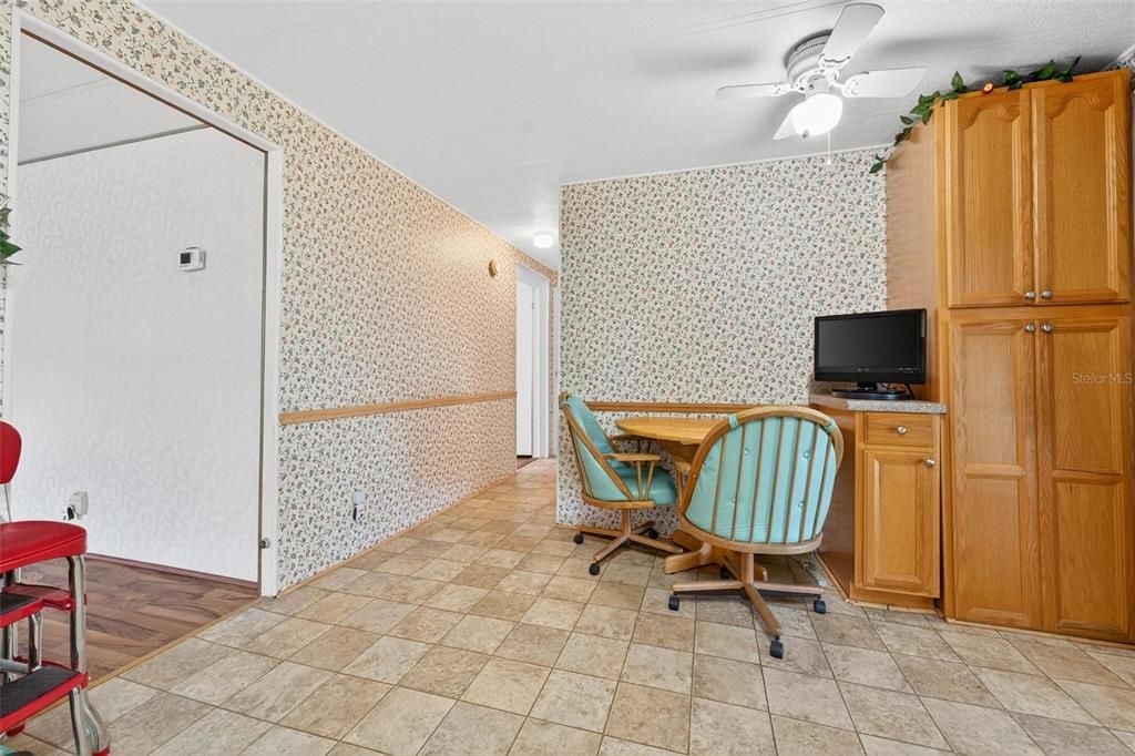 For Sale: $139,900 (3 beds, 2 baths, 1152 Square Feet)