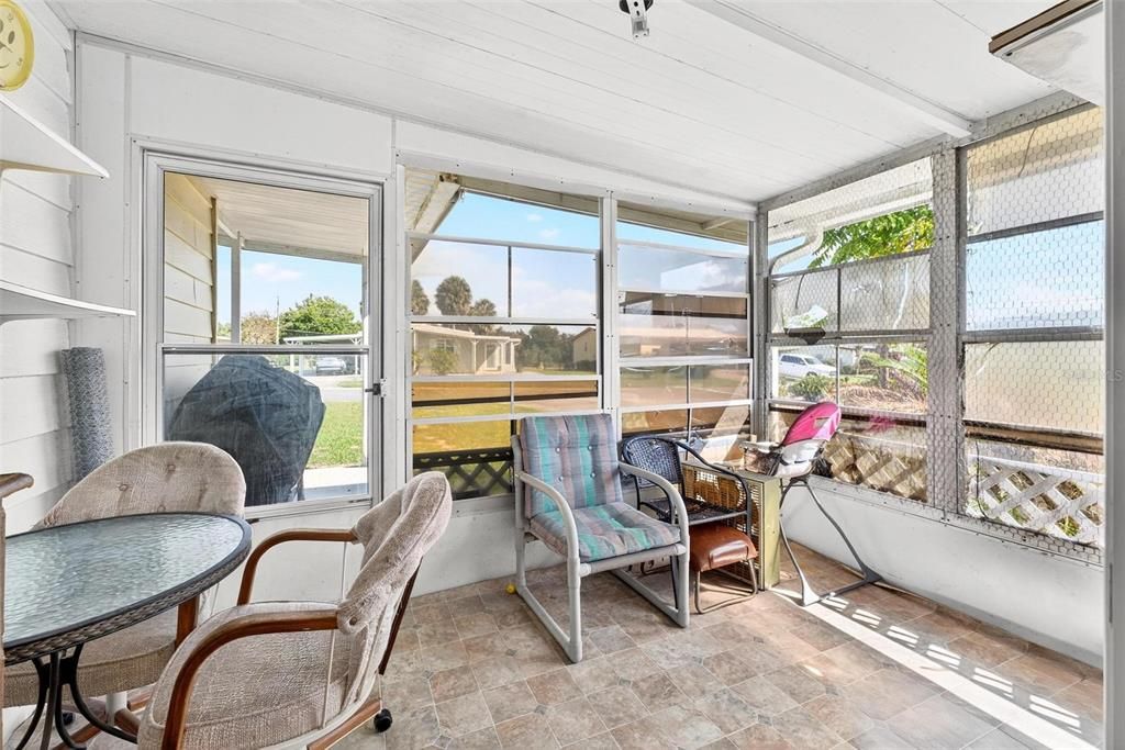 For Sale: $139,900 (3 beds, 2 baths, 1152 Square Feet)