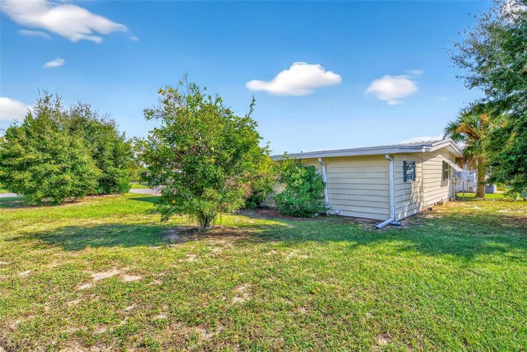 For Sale: $139,900 (3 beds, 2 baths, 1152 Square Feet)