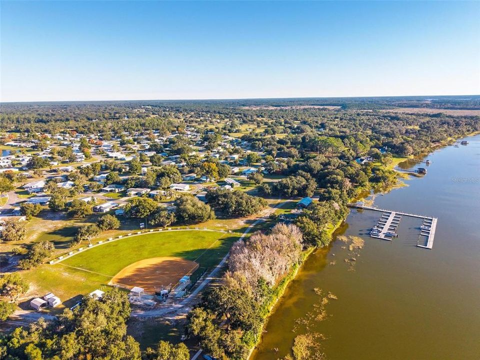 For Sale: $139,900 (3 beds, 2 baths, 1152 Square Feet)