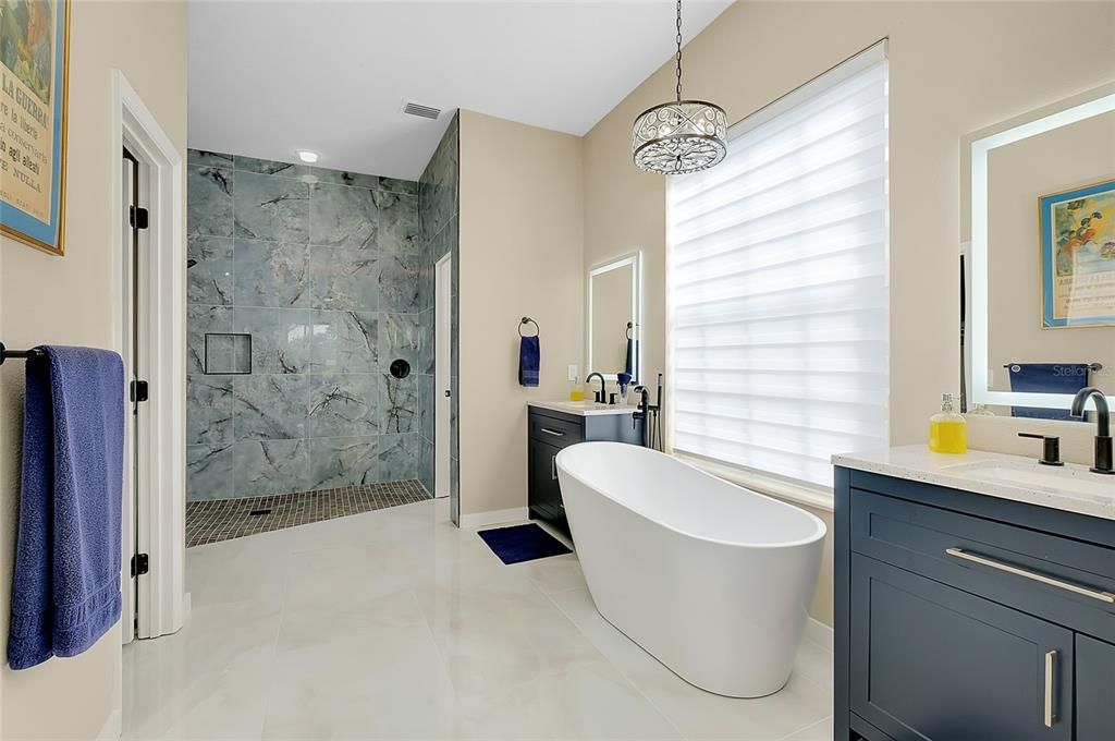 Active With Contract: $589,000 (3 beds, 2 baths, 1694 Square Feet)