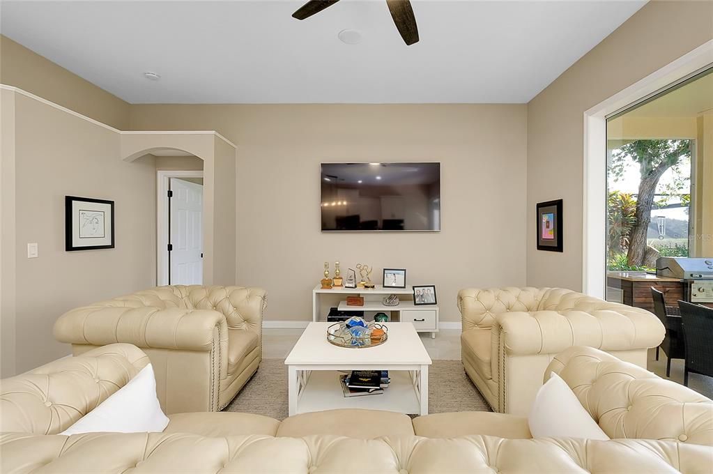 Active With Contract: $589,000 (3 beds, 2 baths, 1694 Square Feet)