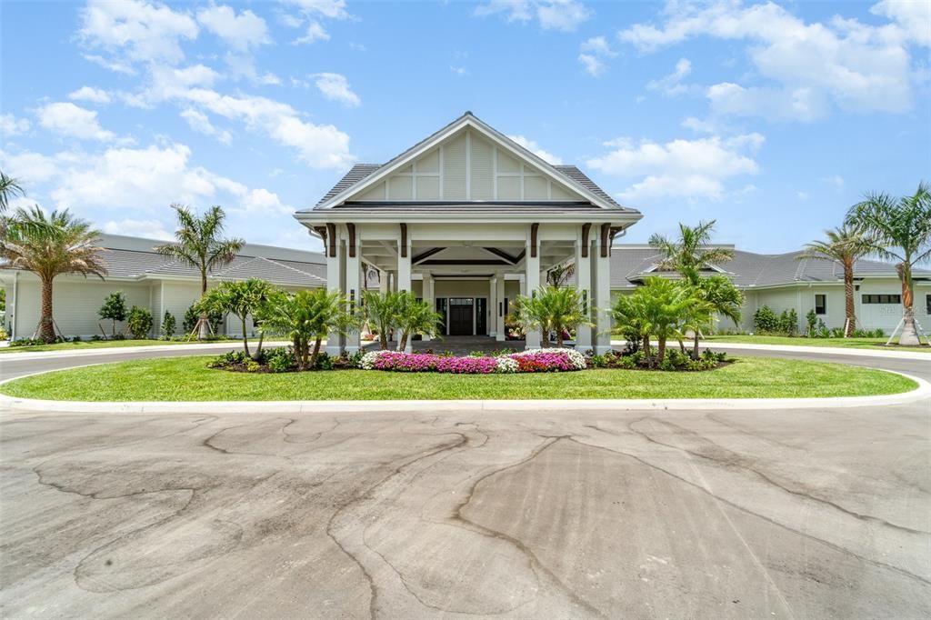 For Sale: $299,500 (2 beds, 2 baths, 1569 Square Feet)