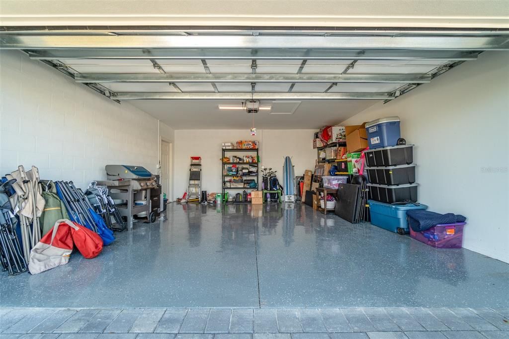 For Sale: $299,500 (2 beds, 2 baths, 1569 Square Feet)