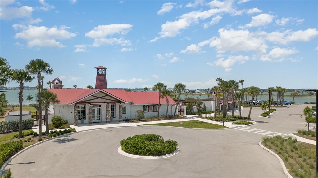 For Sale: $299,500 (2 beds, 2 baths, 1569 Square Feet)