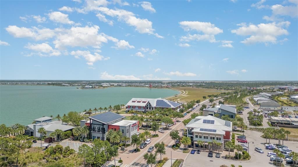 For Sale: $299,500 (2 beds, 2 baths, 1569 Square Feet)