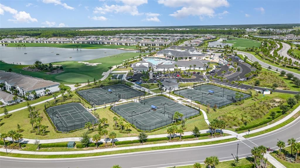 For Sale: $299,500 (2 beds, 2 baths, 1569 Square Feet)