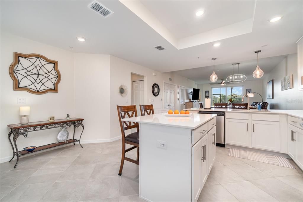 For Sale: $299,500 (2 beds, 2 baths, 1569 Square Feet)