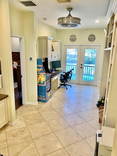 На продажу: $475,000 (4 спален, 3 ванн, 2490 Квадратных фут)