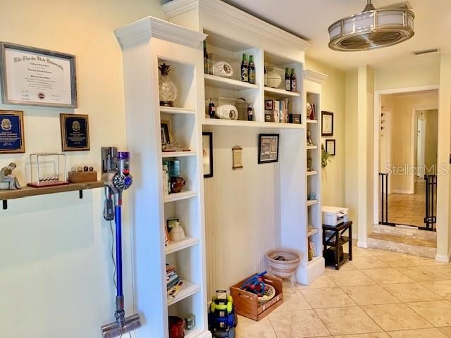 На продажу: $475,000 (4 спален, 3 ванн, 2490 Квадратных фут)