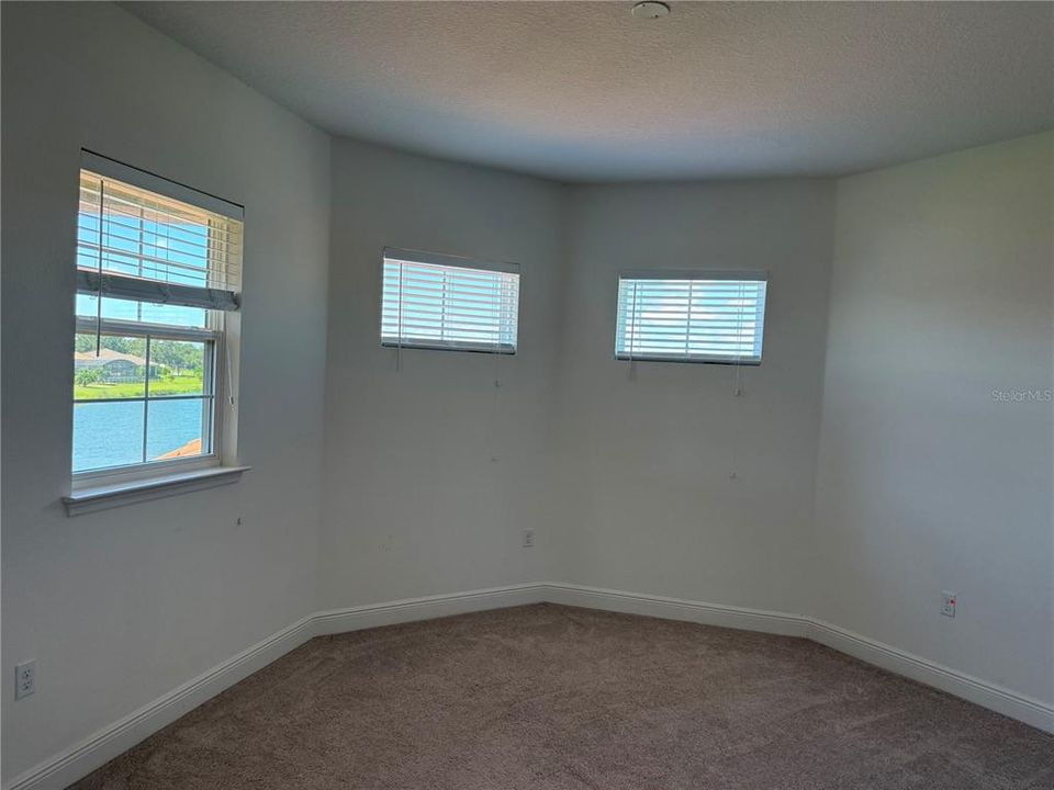 En Venta: $898,900 (5 camas, 5 baños, 5623 Pies cuadrados)