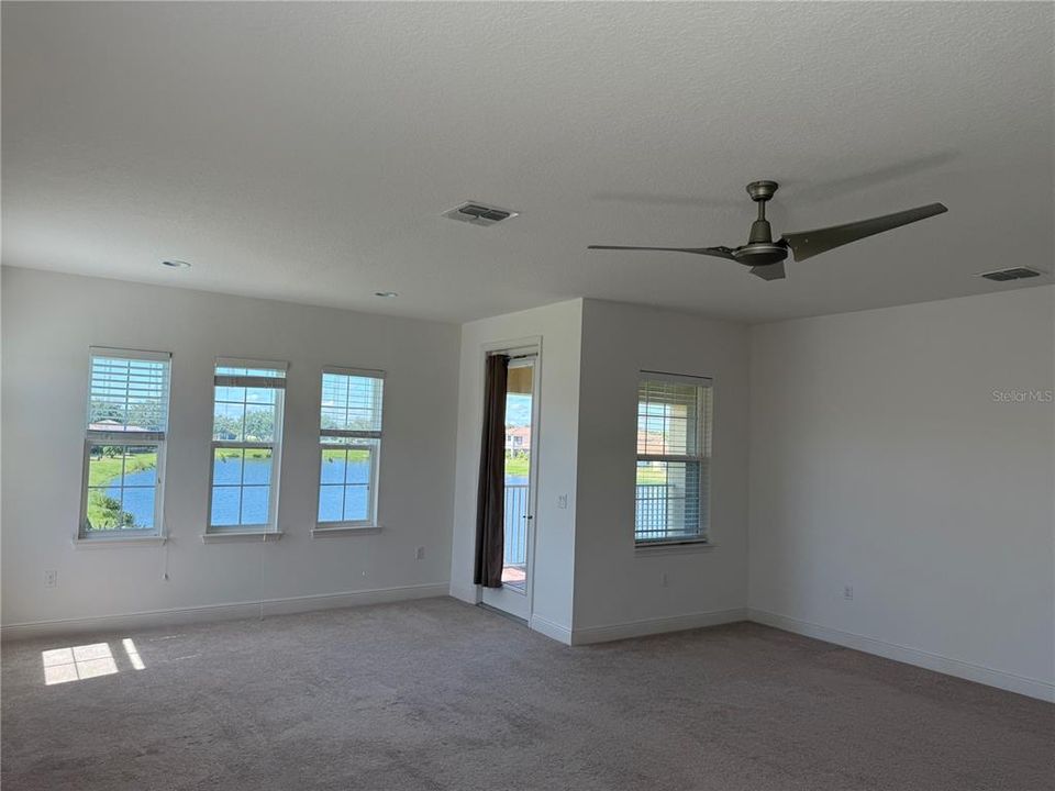 En Venta: $898,900 (5 camas, 5 baños, 5623 Pies cuadrados)