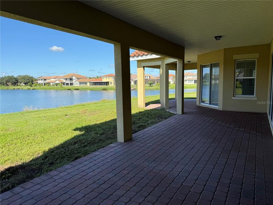 En Venta: $898,900 (5 camas, 5 baños, 5623 Pies cuadrados)