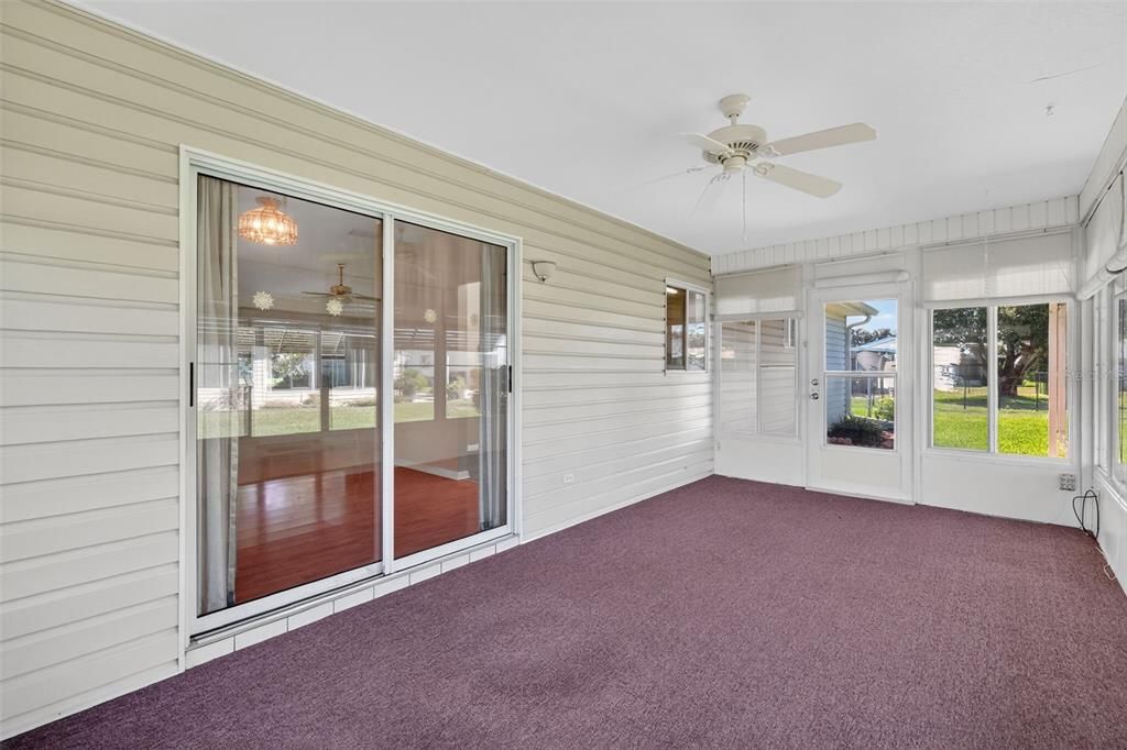 合同活跃: $230,000 (3 贝兹, 2 浴室, 1450 平方英尺)