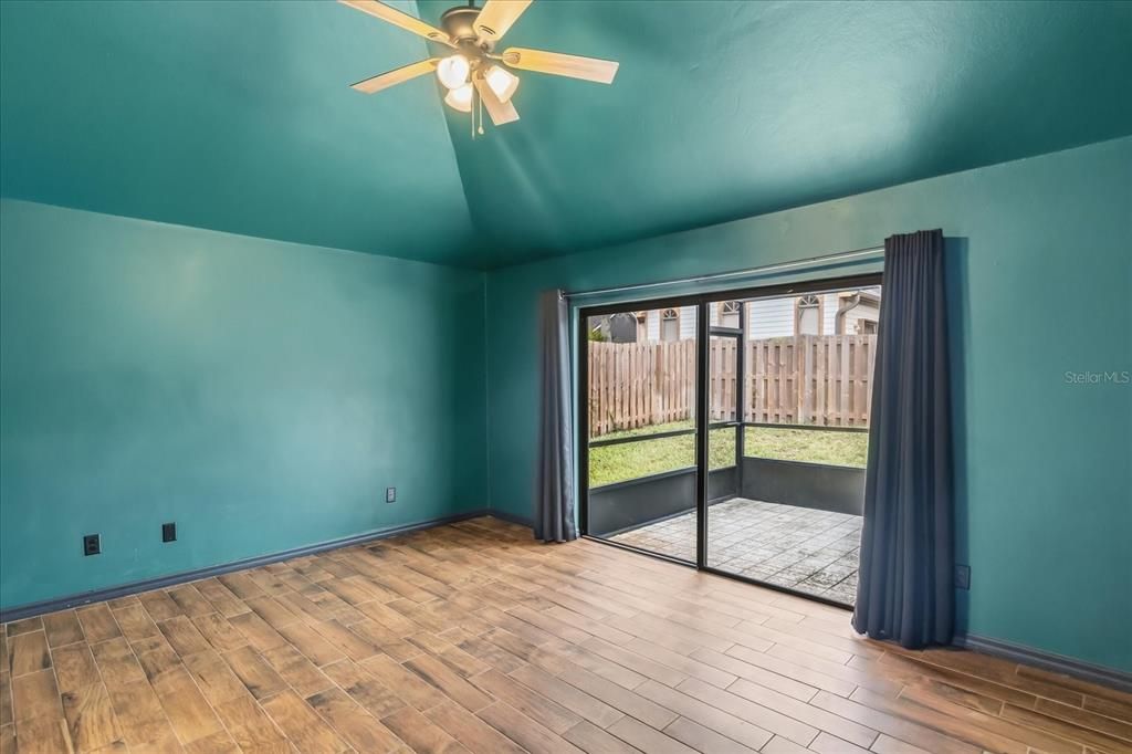 For Sale: $669,000 (4 beds, 2 baths, 2192 Square Feet)