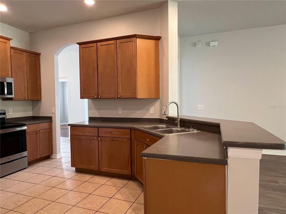 For Sale: $505,000 (4 beds, 3 baths, 2226 Square Feet)