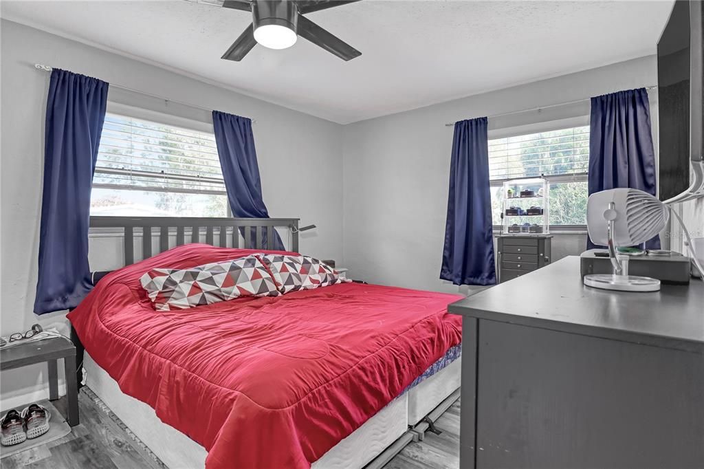 待售: $340,000 (3 贝兹, 2 浴室, 1244 平方英尺)