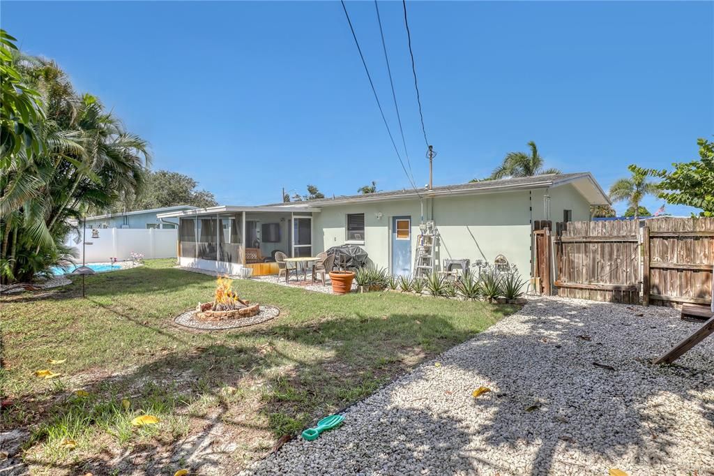 待售: $340,000 (3 贝兹, 2 浴室, 1244 平方英尺)