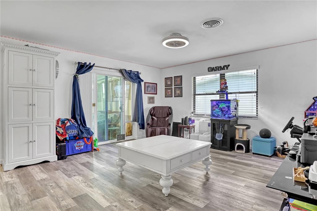 待售: $340,000 (3 贝兹, 2 浴室, 1244 平方英尺)