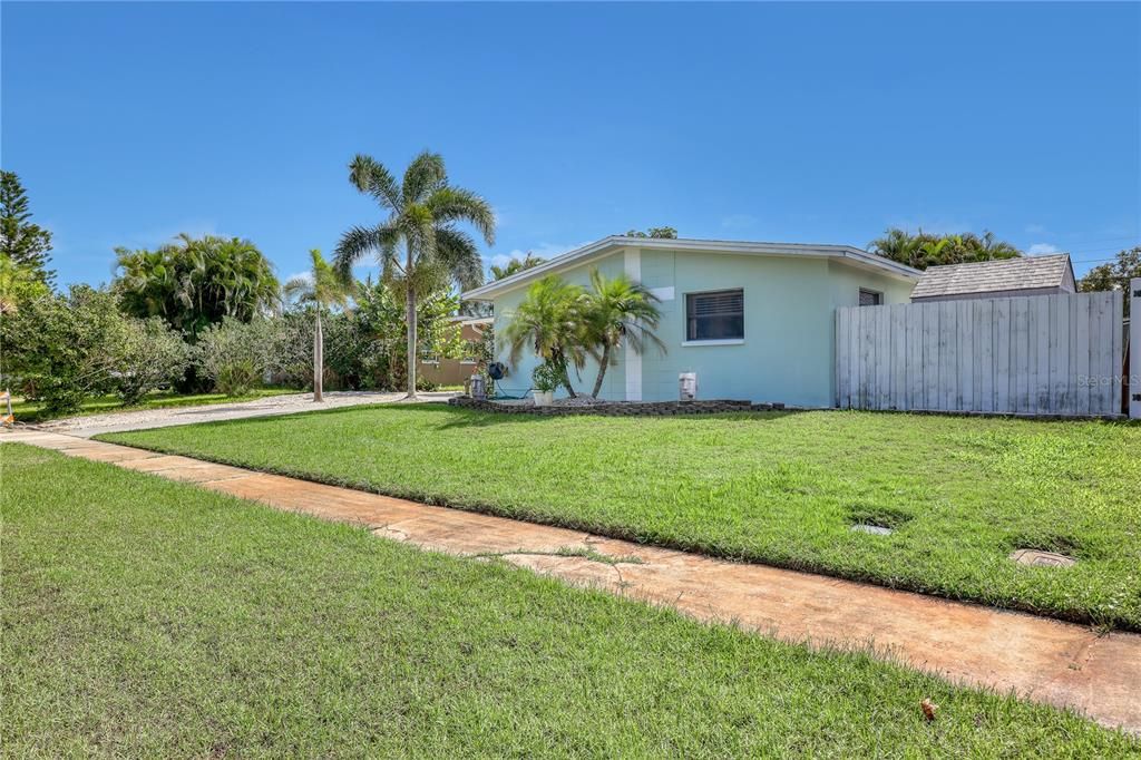 待售: $340,000 (3 贝兹, 2 浴室, 1244 平方英尺)