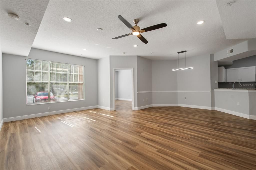 For Rent: $1,800 (2 beds, 2 baths, 1205 Square Feet)