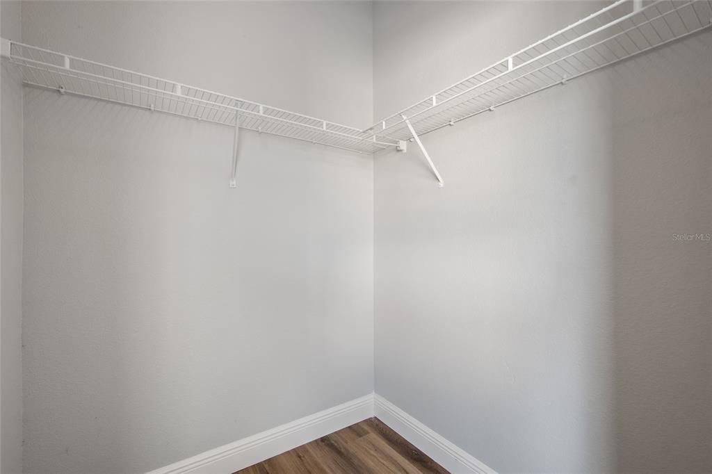 For Rent: $1,800 (2 beds, 2 baths, 1205 Square Feet)