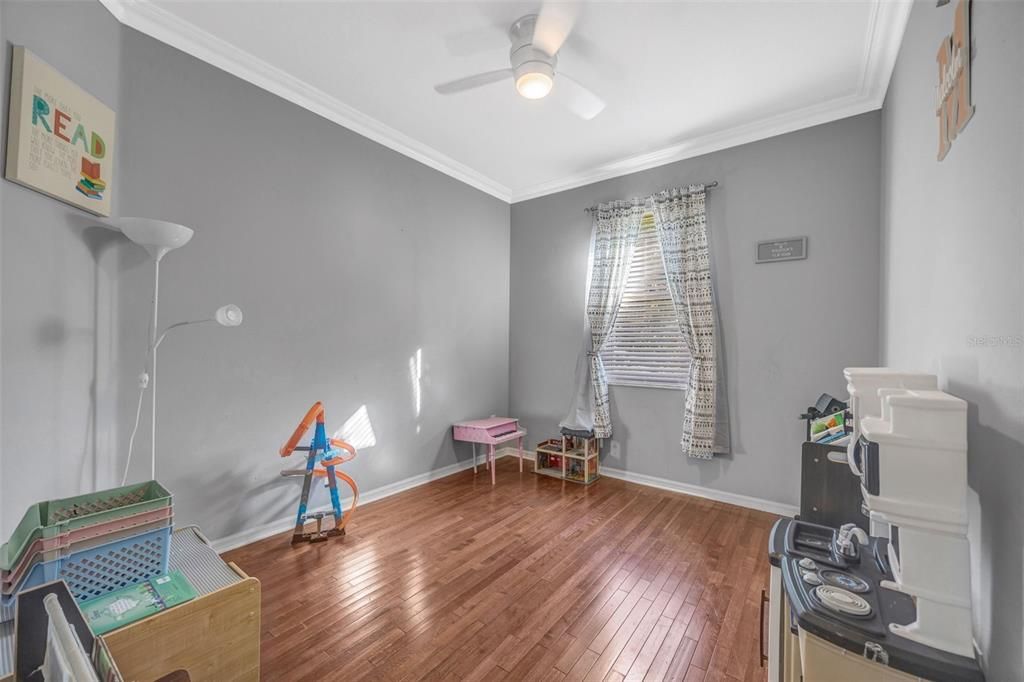 Active With Contract: $395,000 (4 beds, 2 baths, 2093 Square Feet)