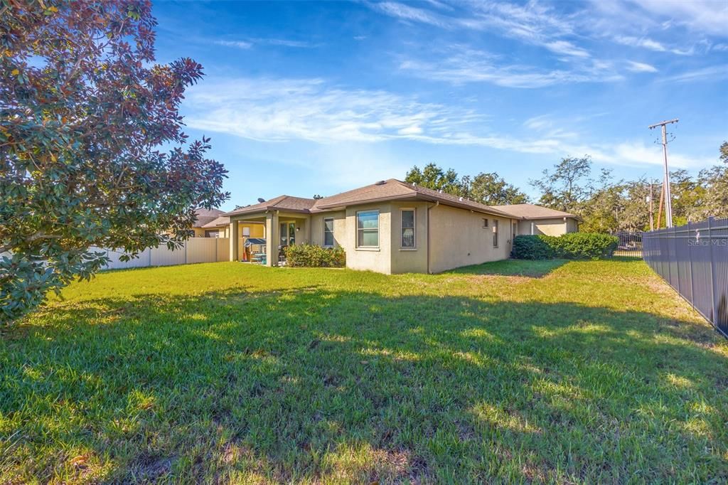 Active With Contract: $395,000 (4 beds, 2 baths, 2093 Square Feet)