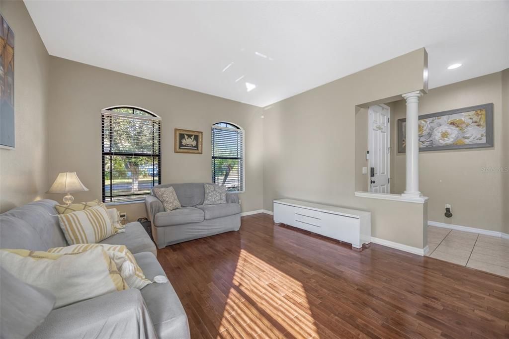 Active With Contract: $395,000 (4 beds, 2 baths, 2093 Square Feet)