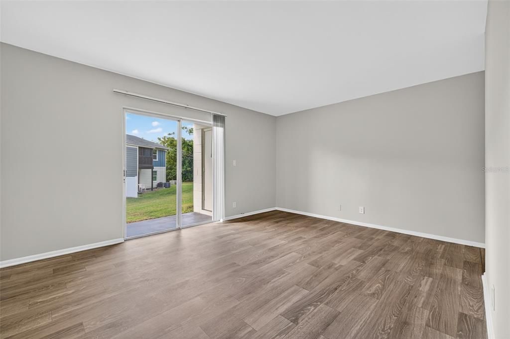 For Rent: $1,768 (2 beds, 1 baths, 786 Square Feet)