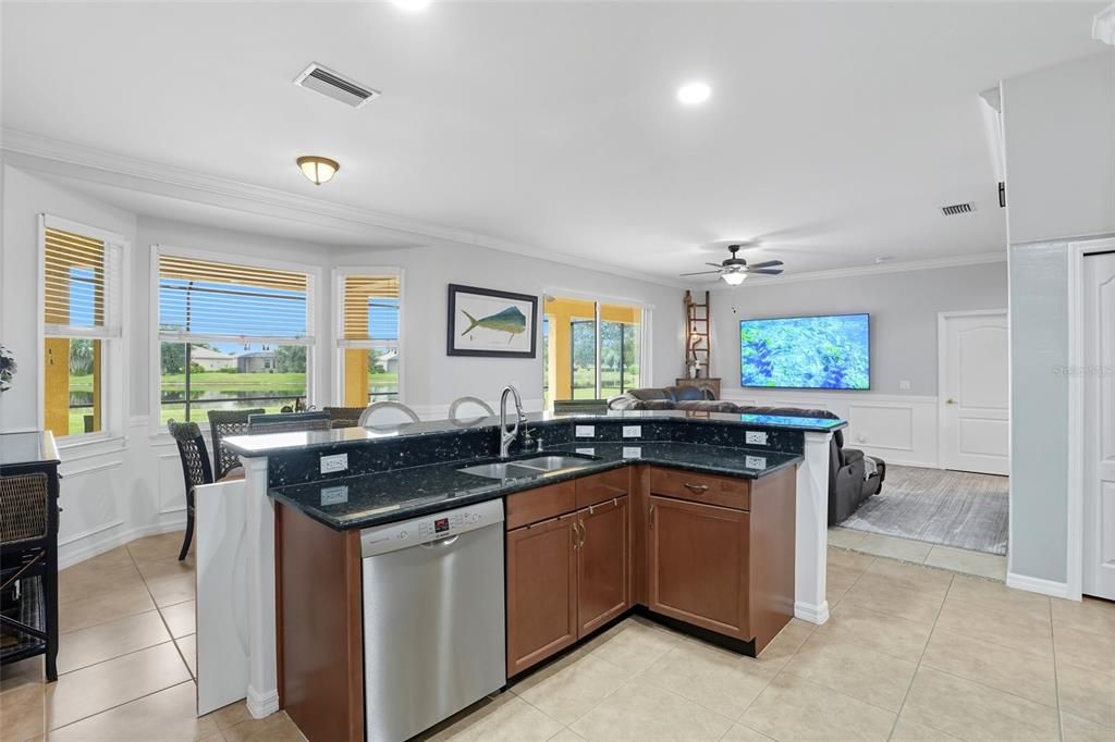 For Sale: $410,000 (4 beds, 3 baths, 2745 Square Feet)