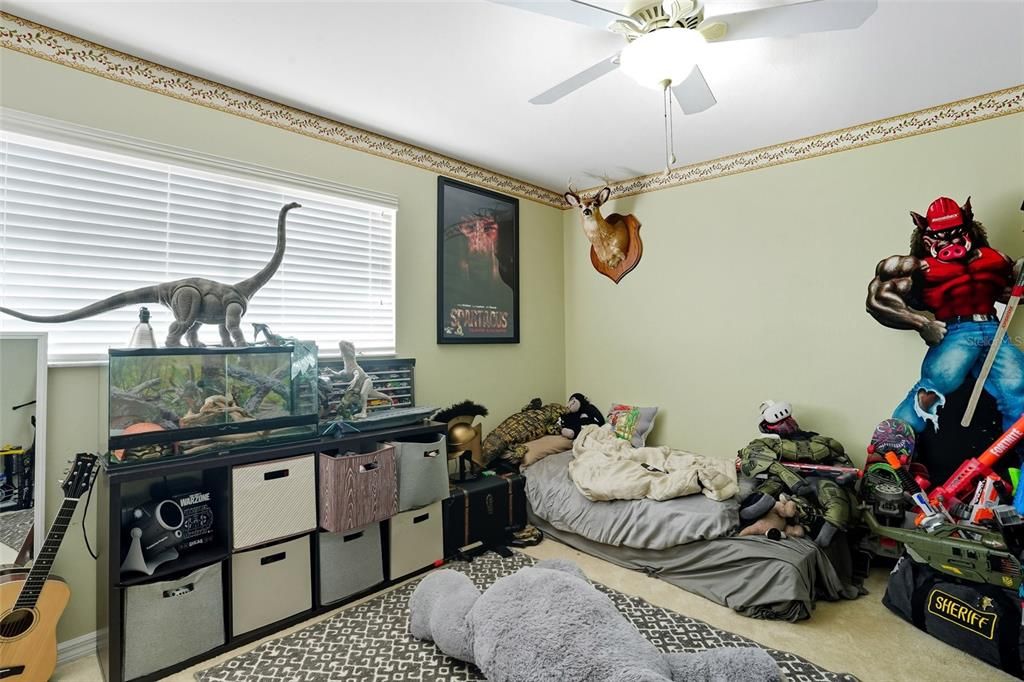 For Sale: $410,000 (4 beds, 3 baths, 2745 Square Feet)