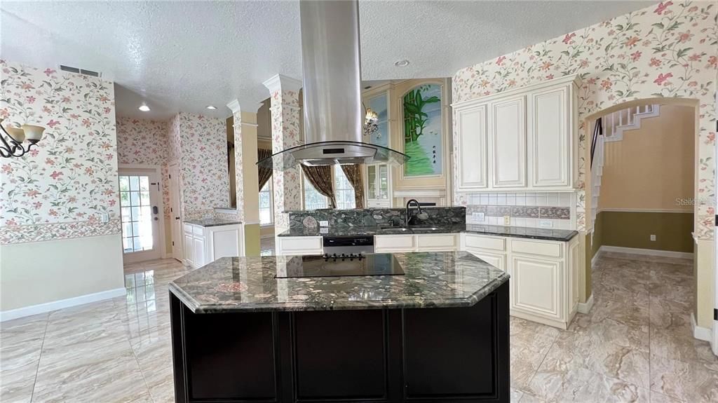 For Rent: $5,500 (4 beds, 3 baths, 3005 Square Feet)