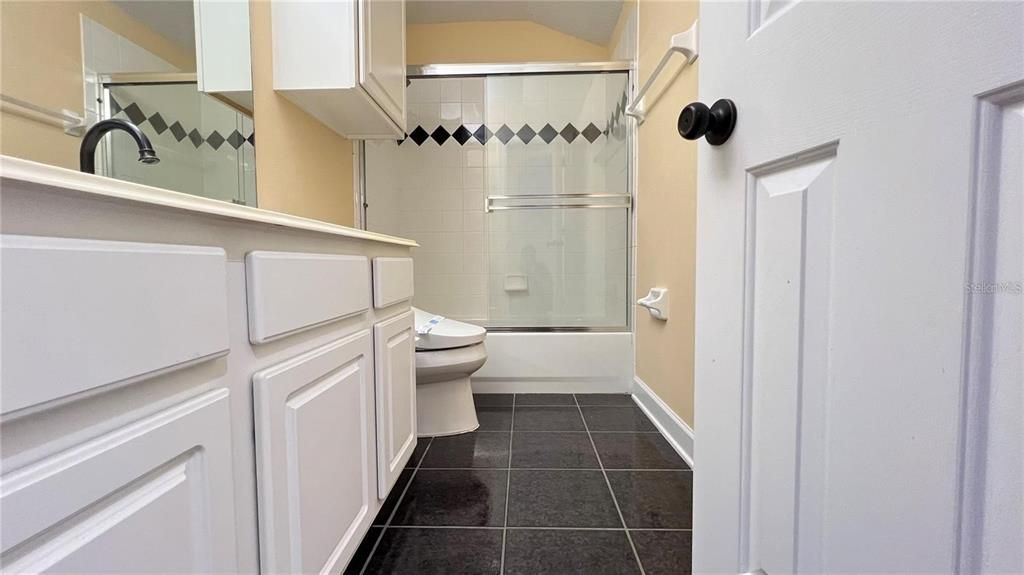 For Rent: $5,500 (4 beds, 3 baths, 3005 Square Feet)