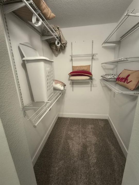 В аренду: $1,700 (2 спален, 2 ванн, 1165 Квадратных фут)