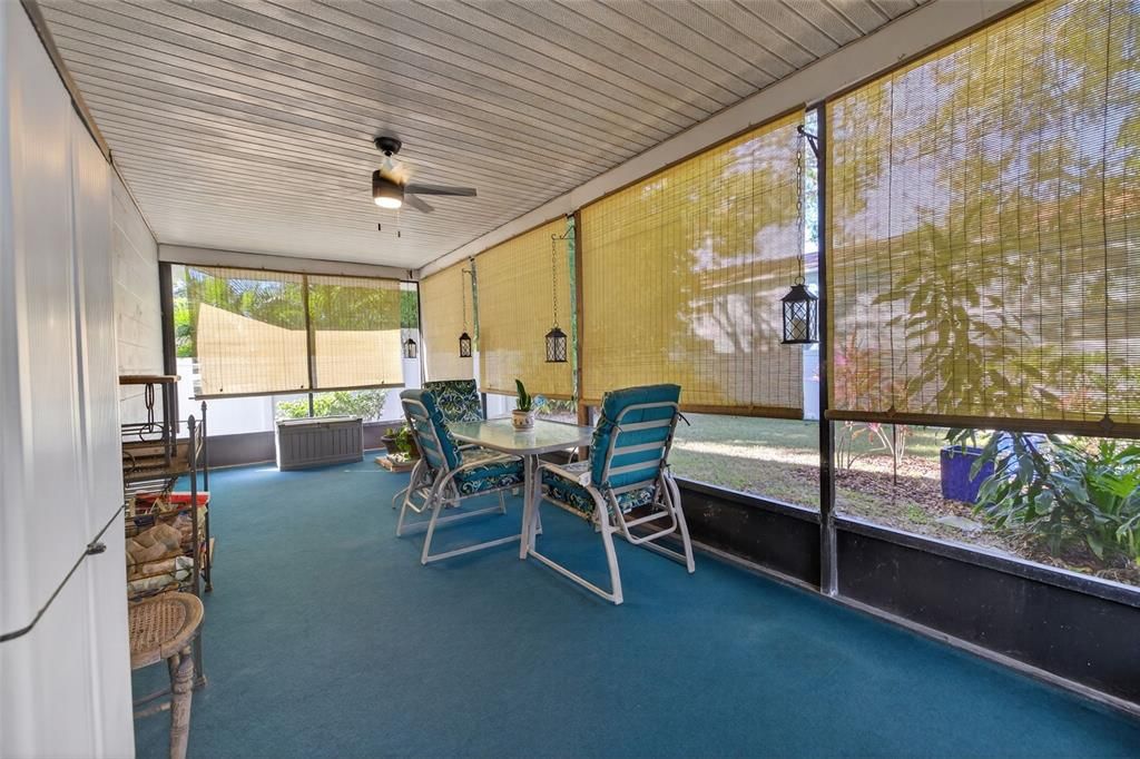 待售: $375,000 (2 贝兹, 2 浴室, 1018 平方英尺)