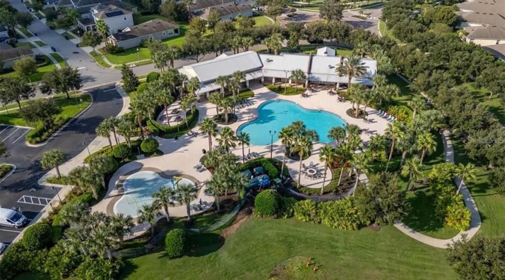 For Sale: $695,000 (4 beds, 2 baths, 2490 Square Feet)