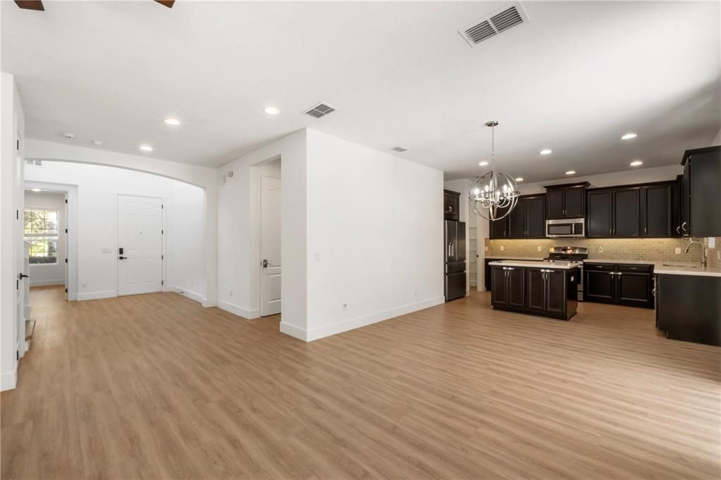 For Sale: $695,000 (4 beds, 2 baths, 2490 Square Feet)