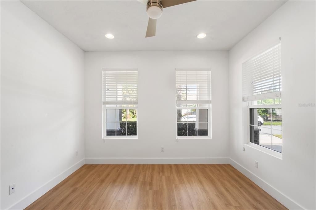 For Sale: $695,000 (4 beds, 2 baths, 2490 Square Feet)