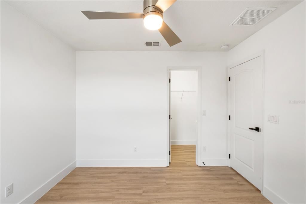 For Sale: $695,000 (4 beds, 2 baths, 2490 Square Feet)