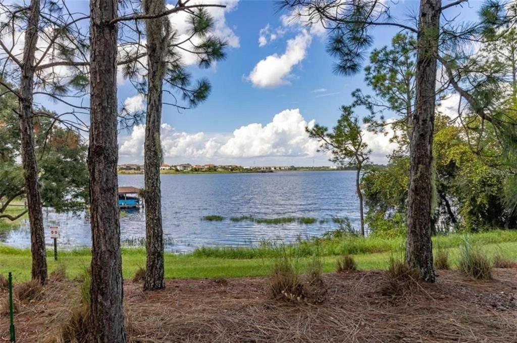 For Sale: $695,000 (4 beds, 2 baths, 2490 Square Feet)