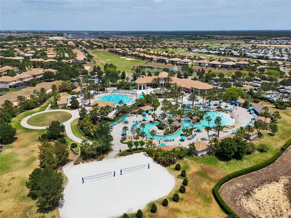 Active With Contract: $595,000 (3 beds, 3 baths, 2571 Square Feet)