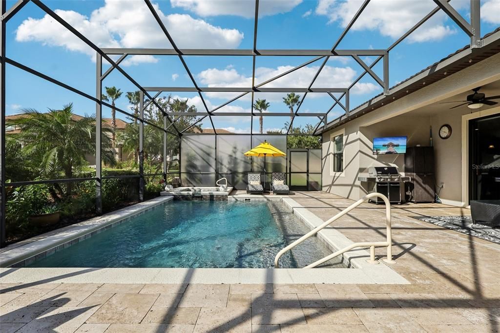 Active With Contract: $595,000 (3 beds, 3 baths, 2571 Square Feet)