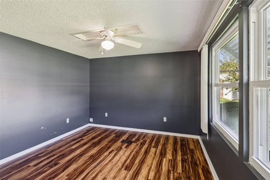 En Venta: $225,000 (3 camas, 2 baños, 1530 Pies cuadrados)