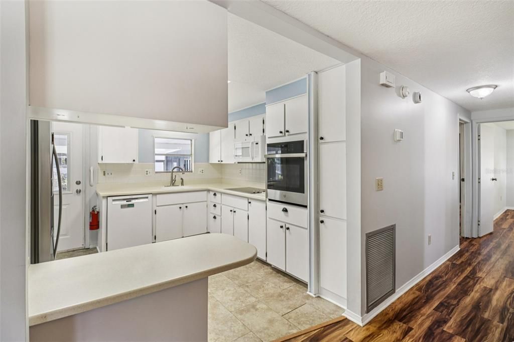 En Venta: $225,000 (3 camas, 2 baños, 1530 Pies cuadrados)