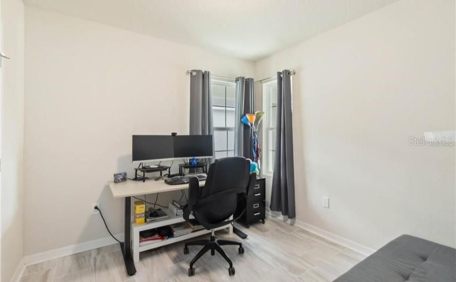 For Sale: $440,800 (4 beds, 2 baths, 1580 Square Feet)