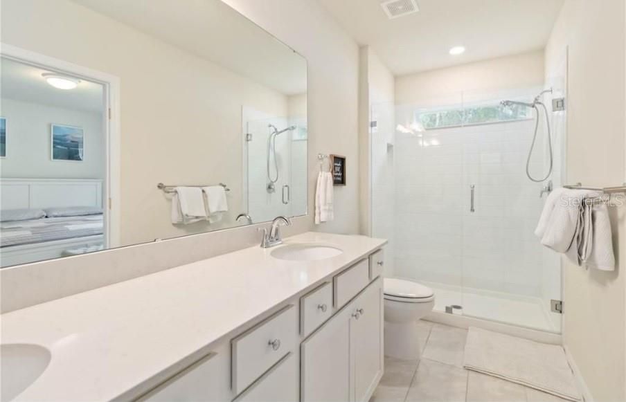 For Sale: $440,800 (4 beds, 2 baths, 1580 Square Feet)