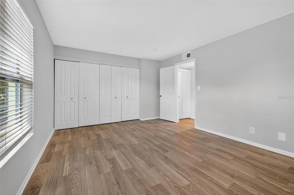 В аренду: $2,756 (3 спален, 1 ванн, 1211 Квадратных фут)