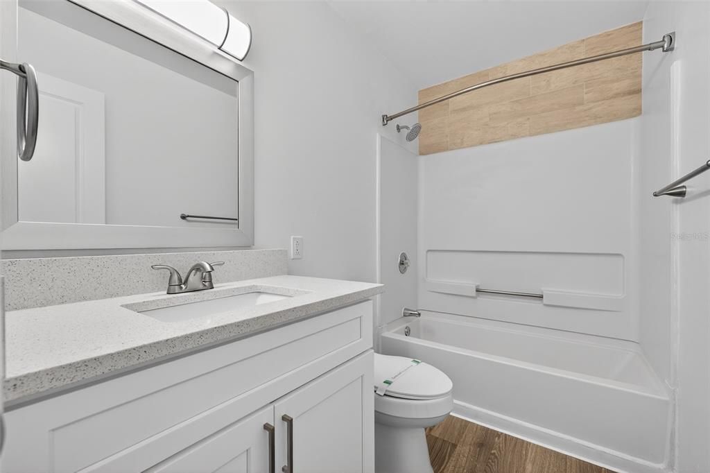 В аренду: $2,756 (3 спален, 1 ванн, 1211 Квадратных фут)